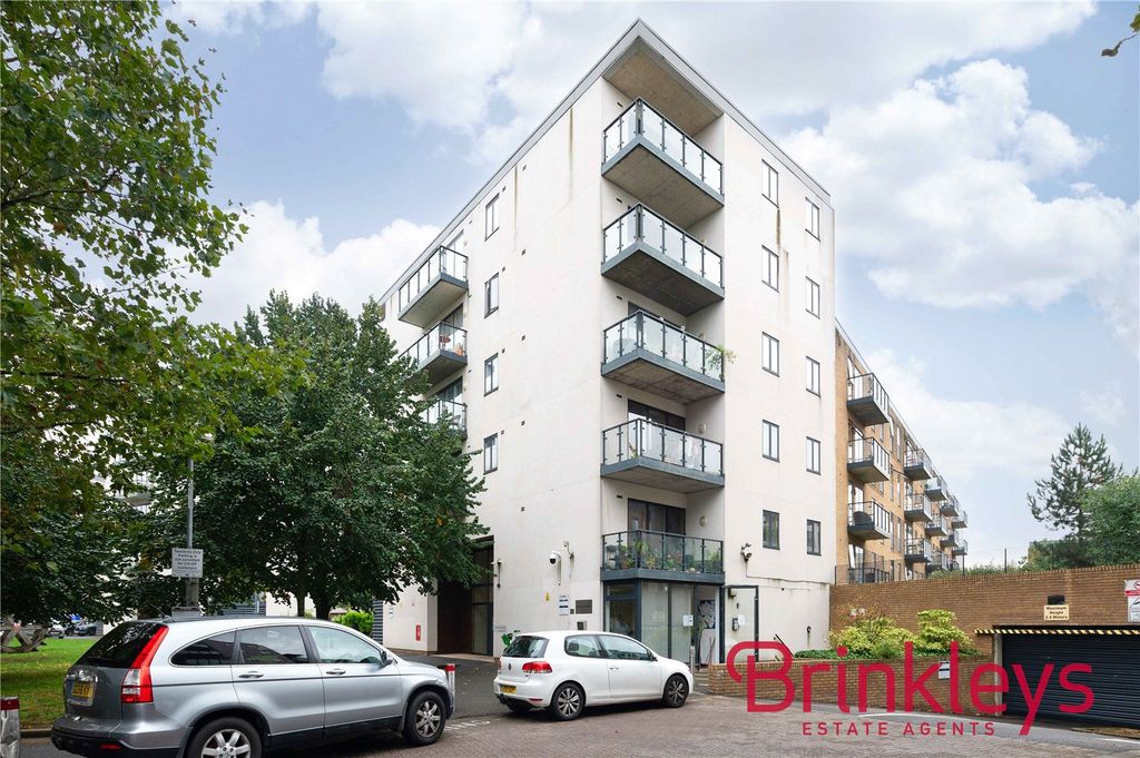 Property photo 1 of 9 Picture No. 12