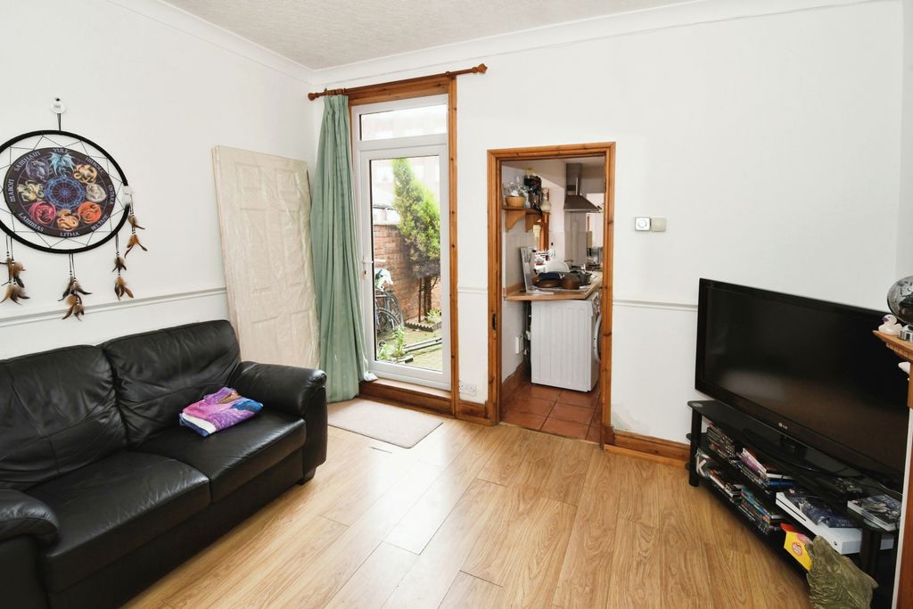 Property photo 3 of 15 Photography