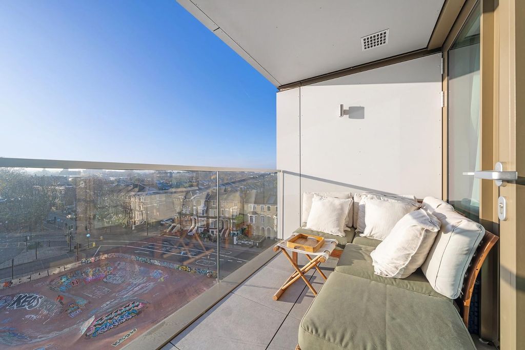 Property photo 3 of 18 Terrace (2).Jpg