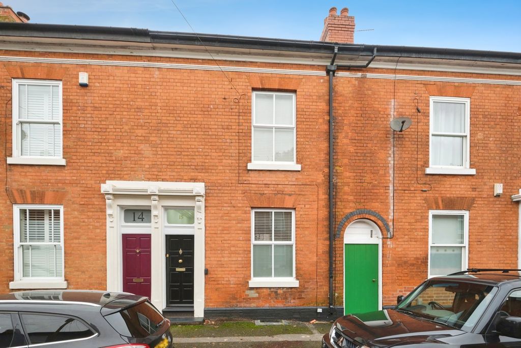 Property photo 2 of 31 Pbox-Img.Jpg