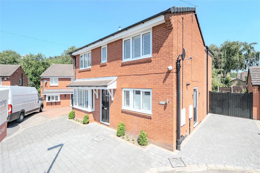 Property photo 1 of 27 Picture No. 36