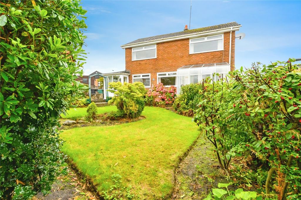 Property photo 2 of 21 Picture No. 22