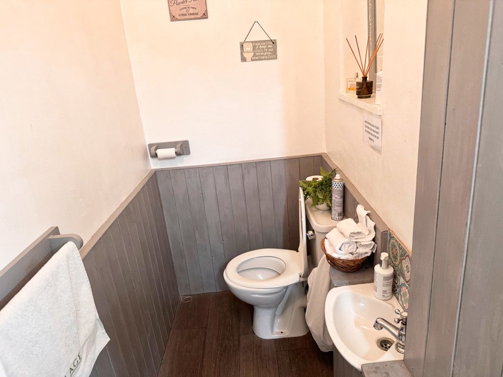 Additional image 6 of 4 bed semi-detached house for saleHigh Street, Ibstock, Leicestershire LE67
