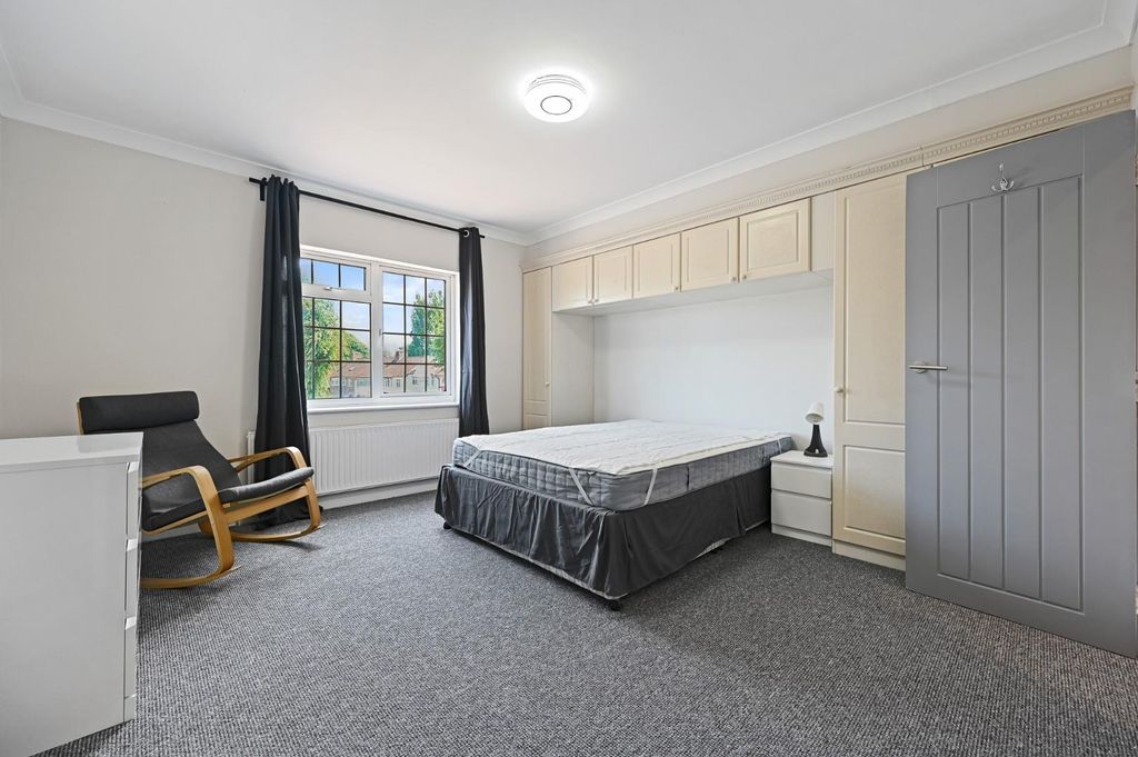 Property photo 1 of 10 Mansell Road - Bedroom A3 (1).Jpg
