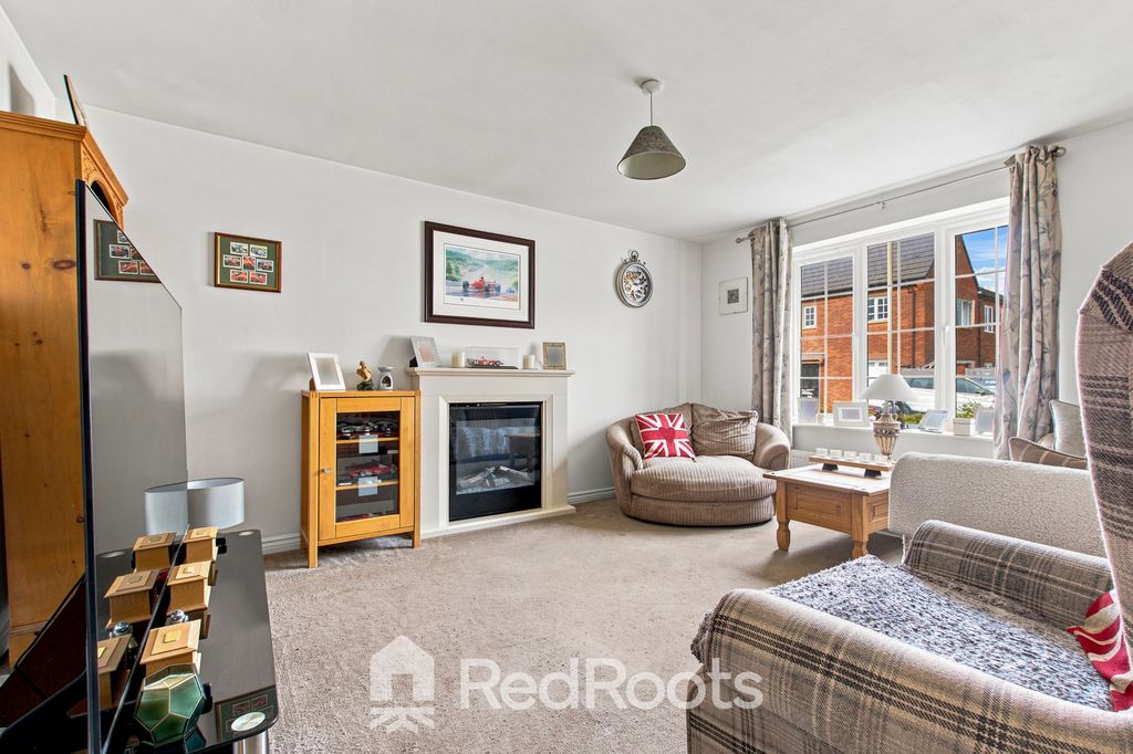 Property photo 2 of 22 5237682