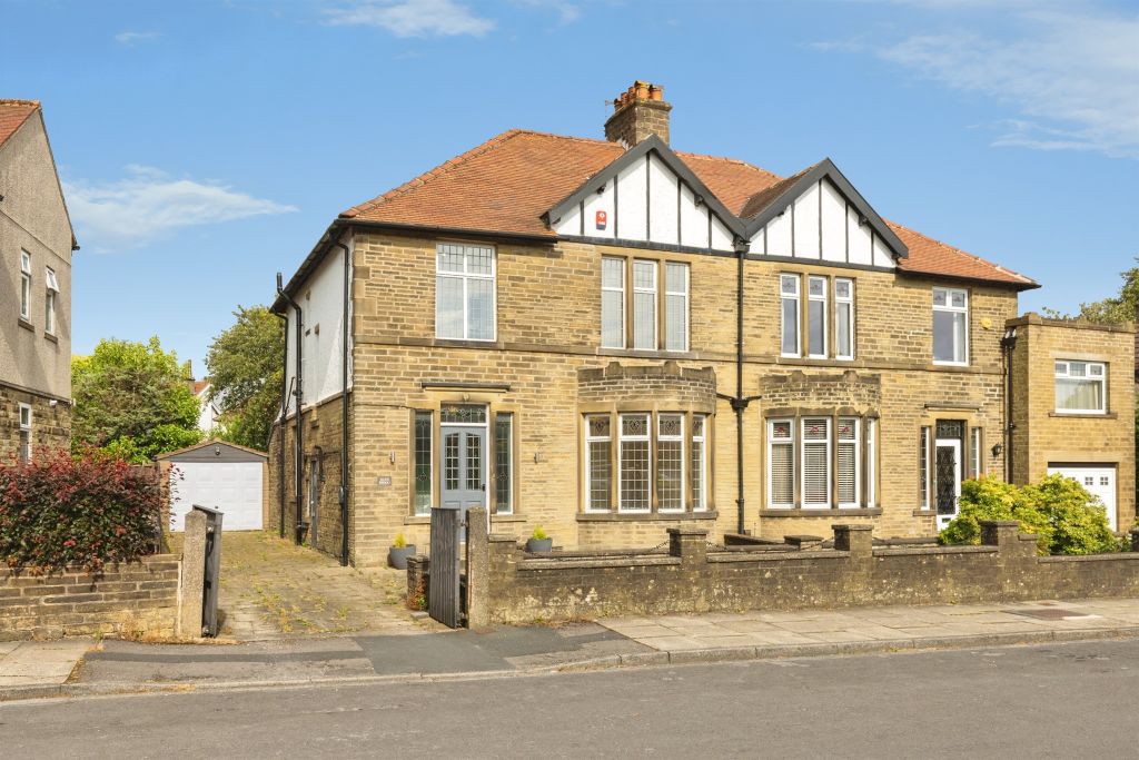 Property photo 2 of 24