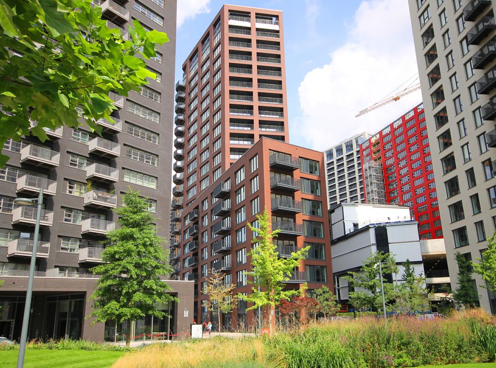 Property photo 2 of 22 Front