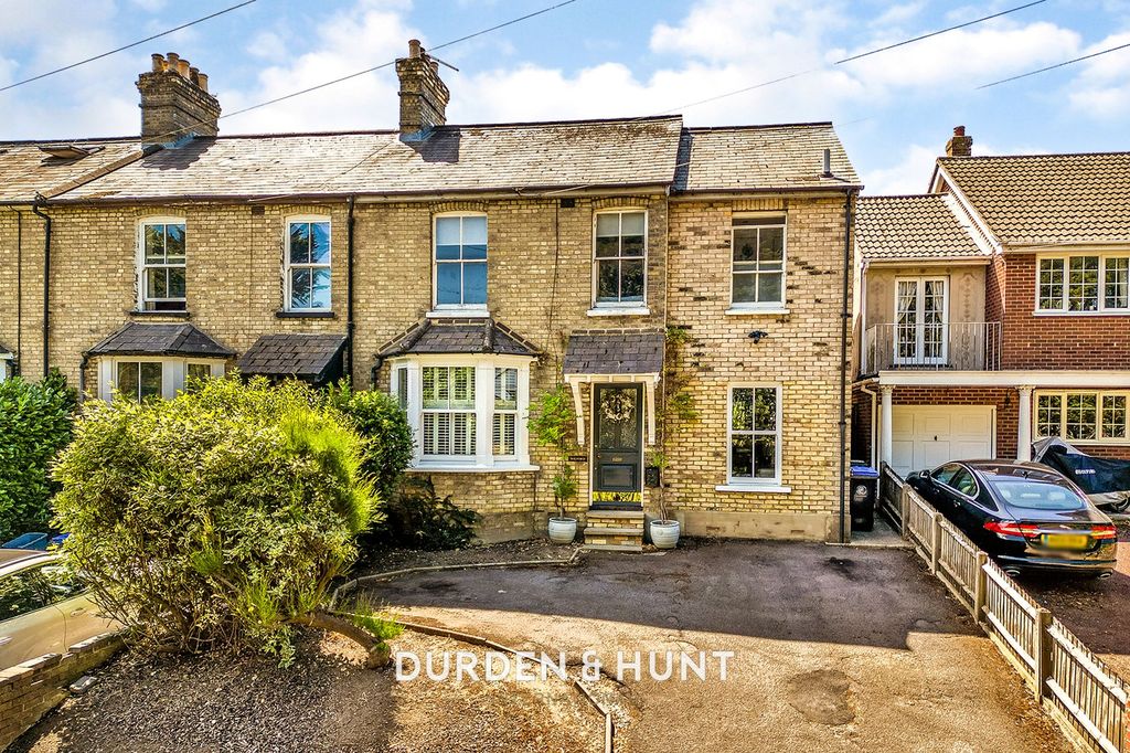 Property photo 1 of 40