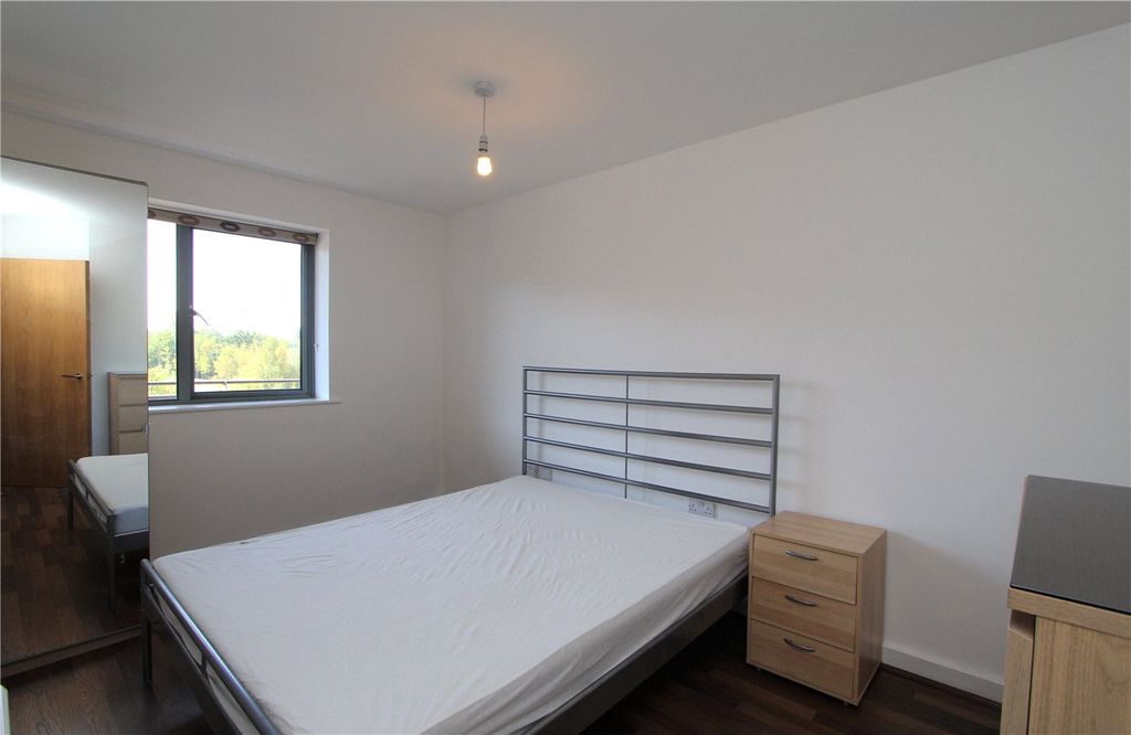 Property photo 3 of 8 Picture No. 08