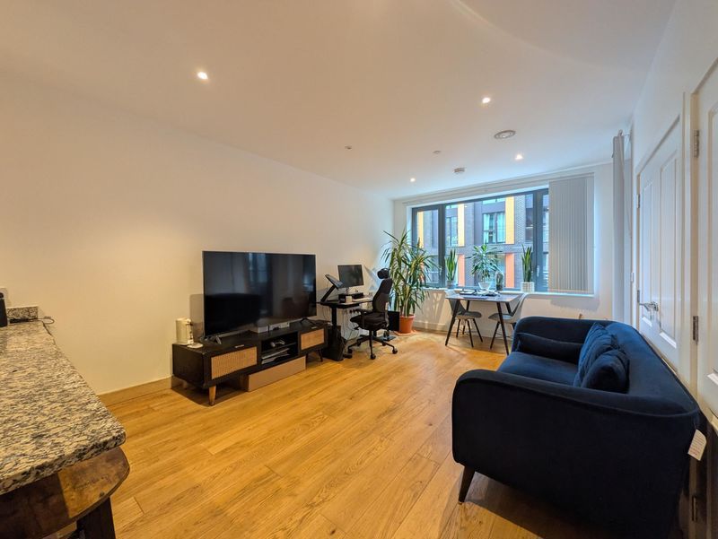 Property photo 2 of 6 Photo 6