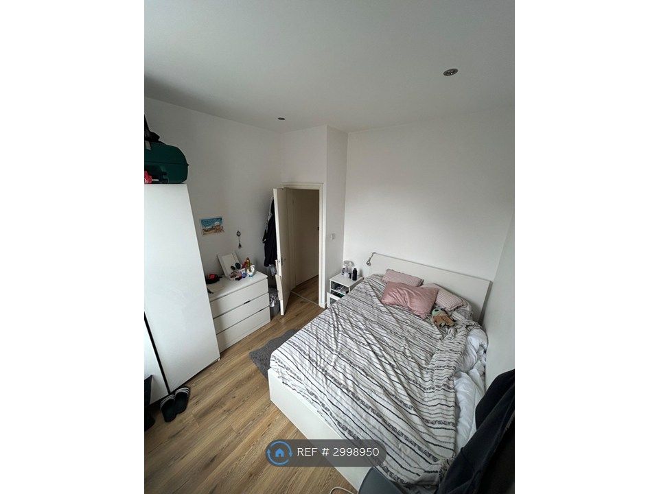 Property photo 1 of 4