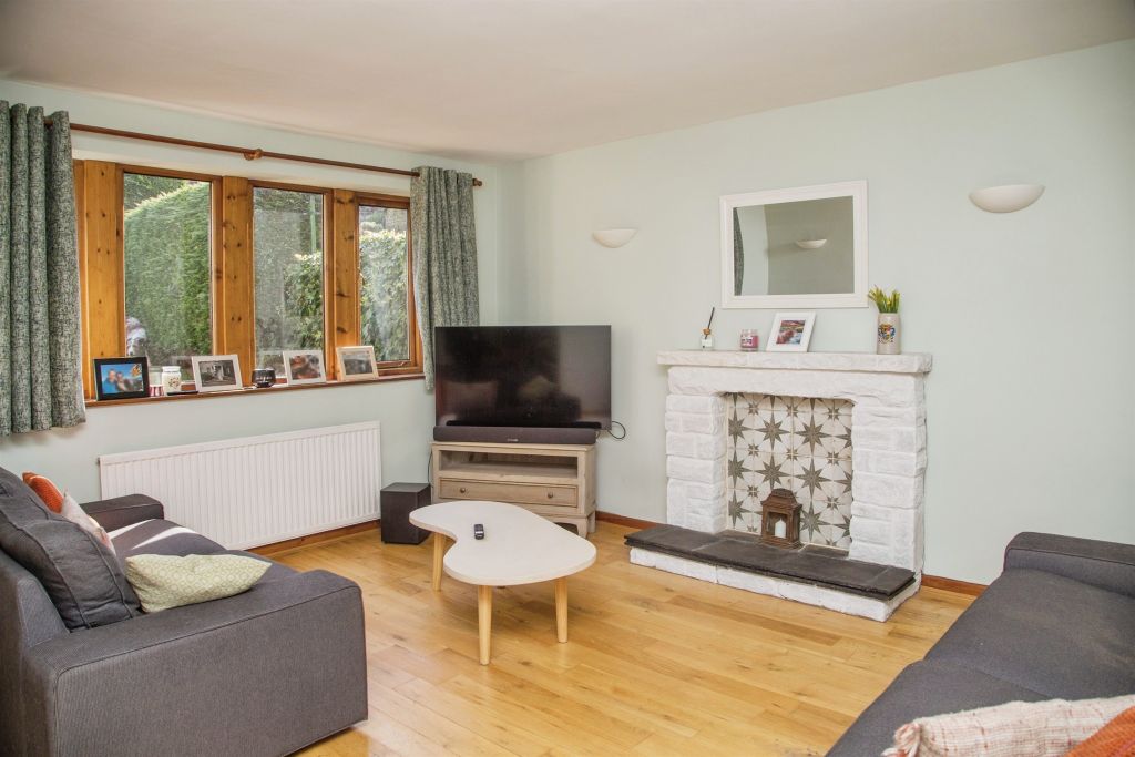 Property photo 3 of 20