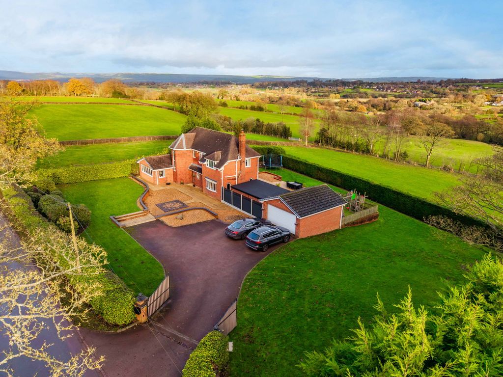 Property photo 1 of 42