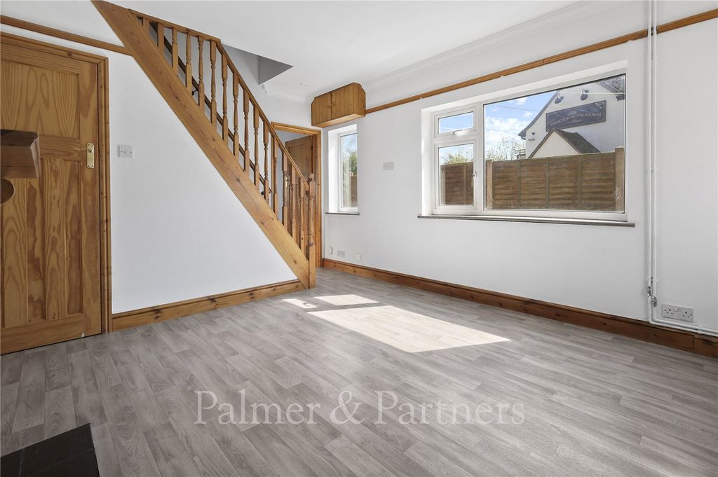 Property photo 3 of 11 Reception Room 2