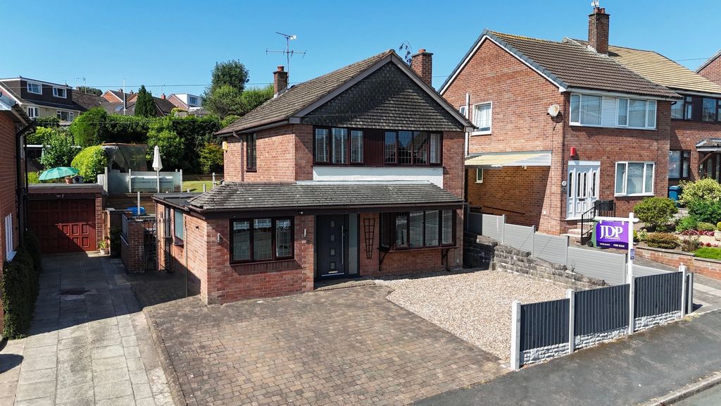 Property photo 1 of 30