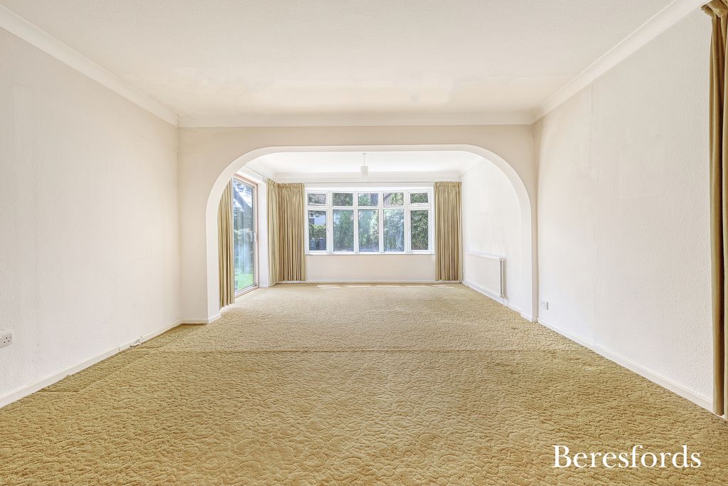 Property photo 2 of 14 Picture No. 02