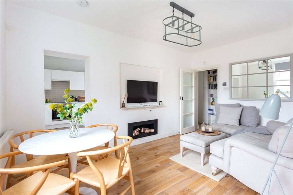 Property photo 1 of 14 Picture No. 05