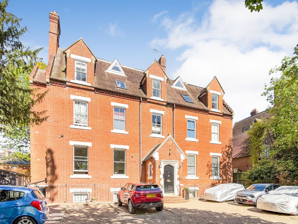 Property photo 2 of 12 Front (Exterior)