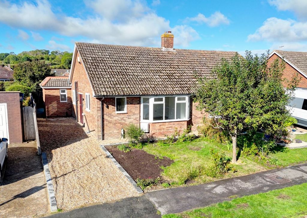 Property photo 3 of 26