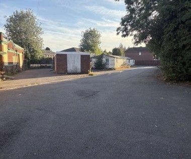 Property photo 2 of 3