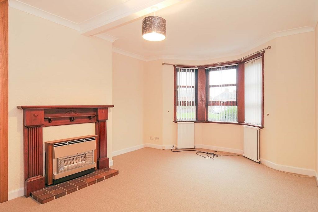 Property photo 2 of 7 Lounge