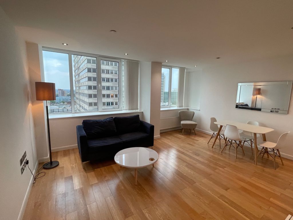 Property photo 1 of 11 Photo 0