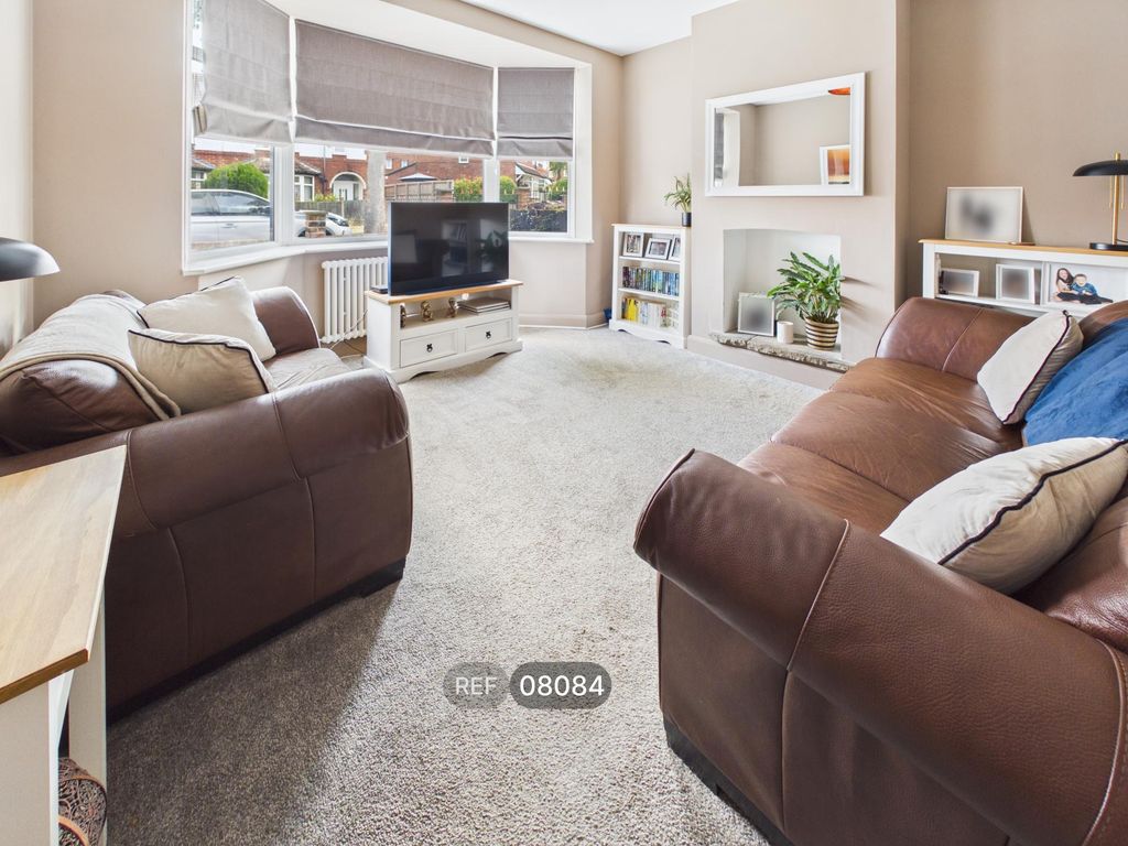 Property photo 2 of 12 Living Room
