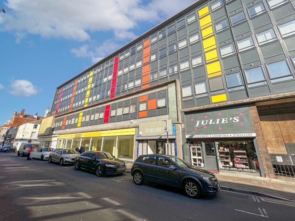 Property photo 1 of 7