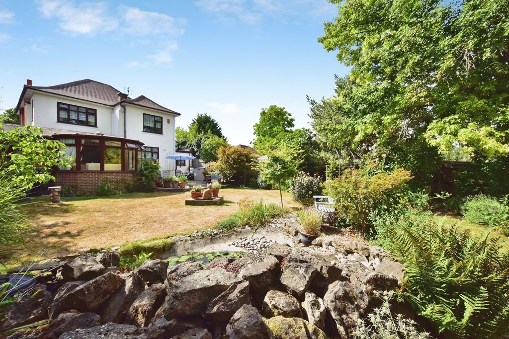 Property photo 2 of 23 Pbox-Img.Jpg