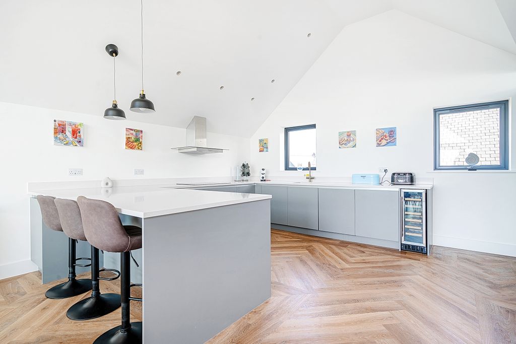 Additional image 11 of 4 bed detached house for saleDroskyn Point, Perranporth TR6