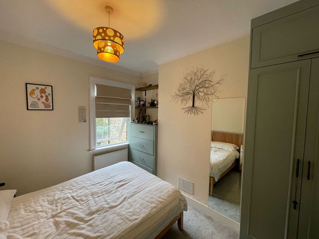 Property photo 2 of 5