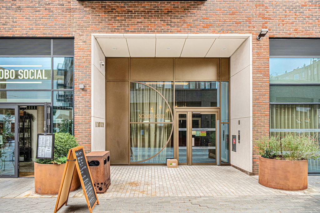 Property photo 1 of 21 1350478-3-68Cac46...