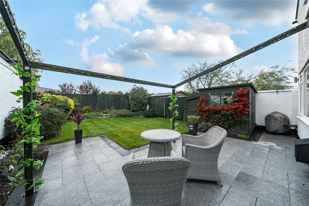 Property photo 3 of 19 Picture No. 14