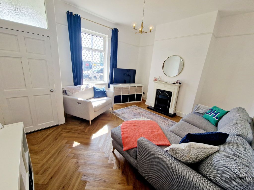 Property photo 2 of 15