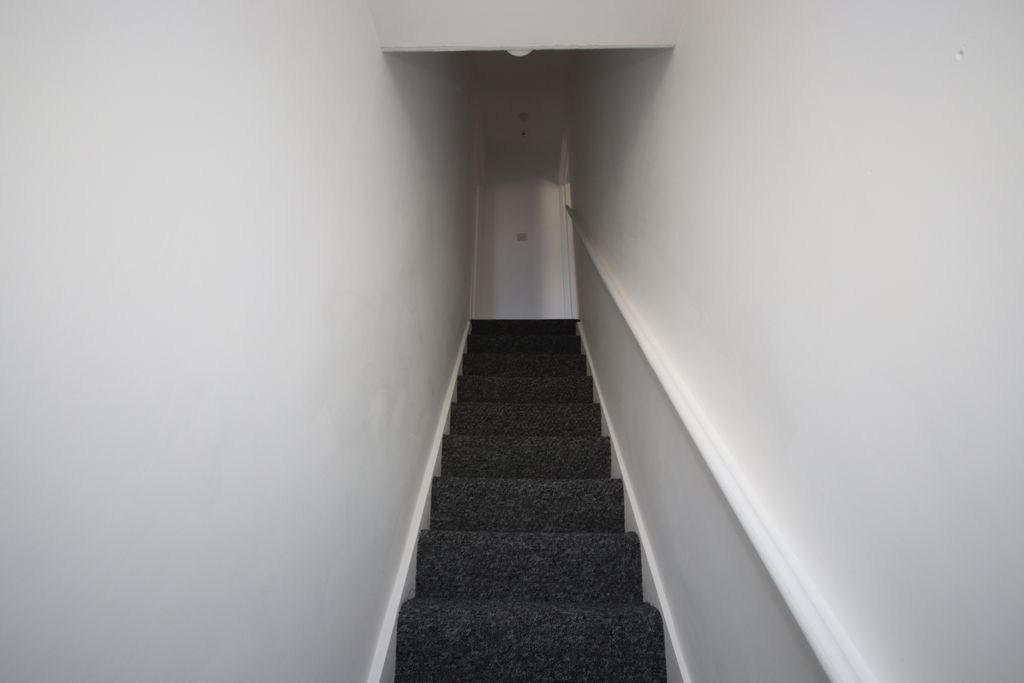 Property photo 3 of 6 Stairs