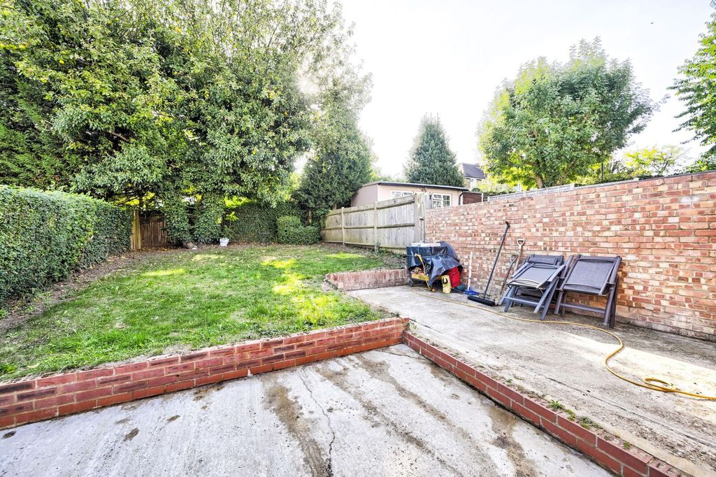 Property photo 3 of 16