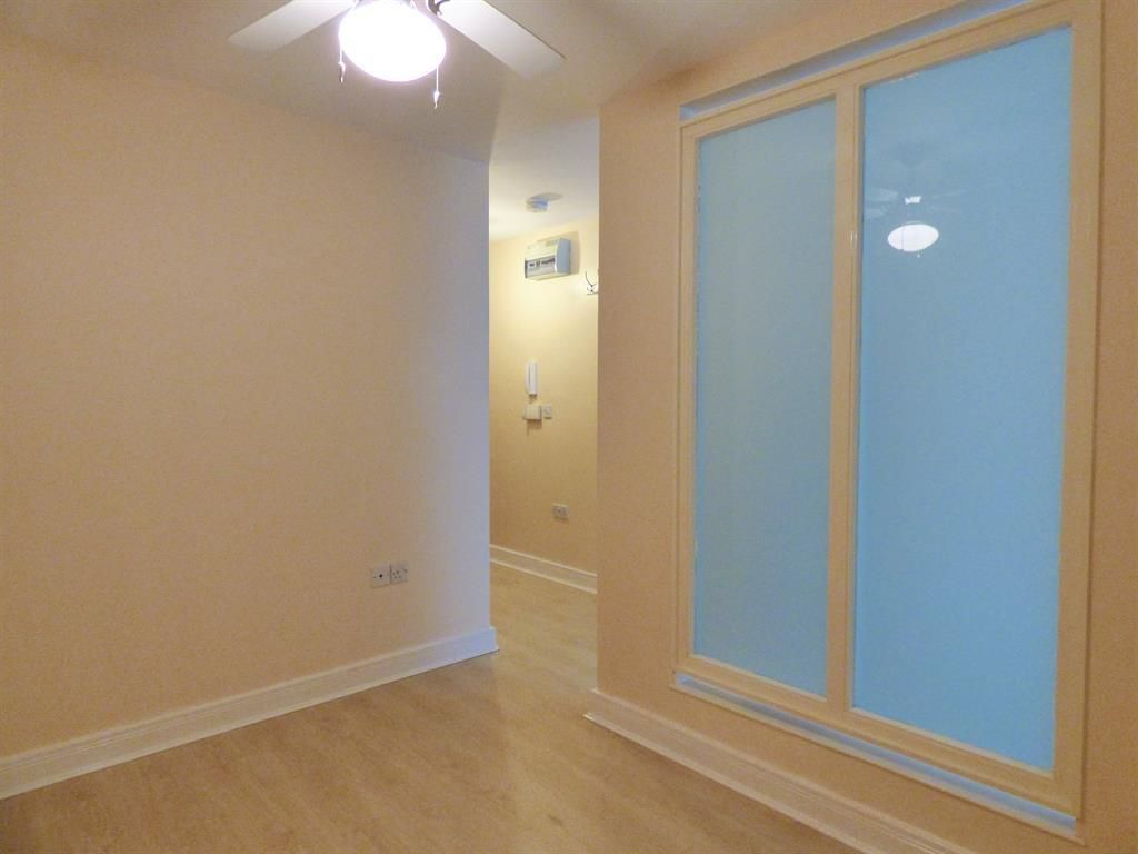 Property photo 3 of 6 Bedroom