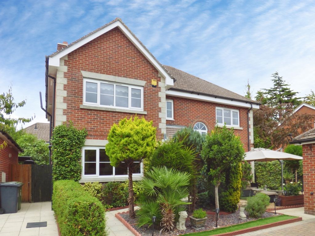 Property photo 1 of 19 Pbox-Img.Jpg