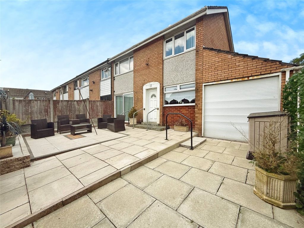 Property photo 1 of 18 Picture No. 15