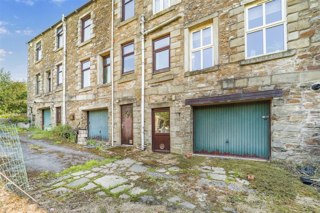 Property photo 3 of 35 31.Jpg