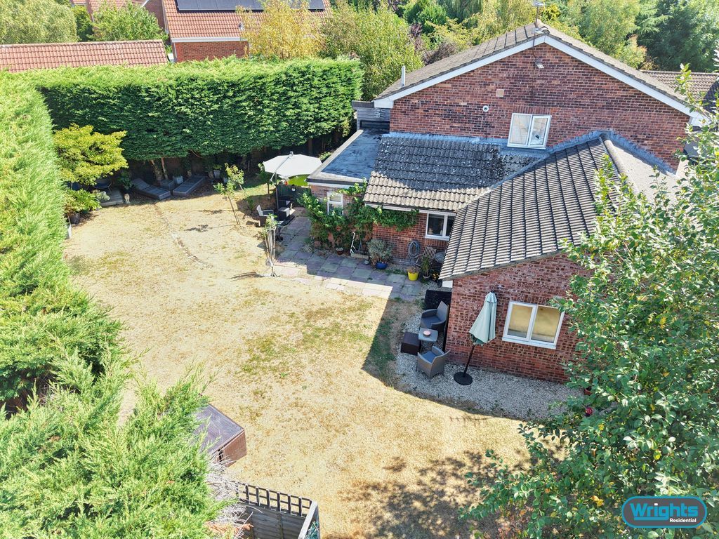 Property photo 2 of 36 Photo 40