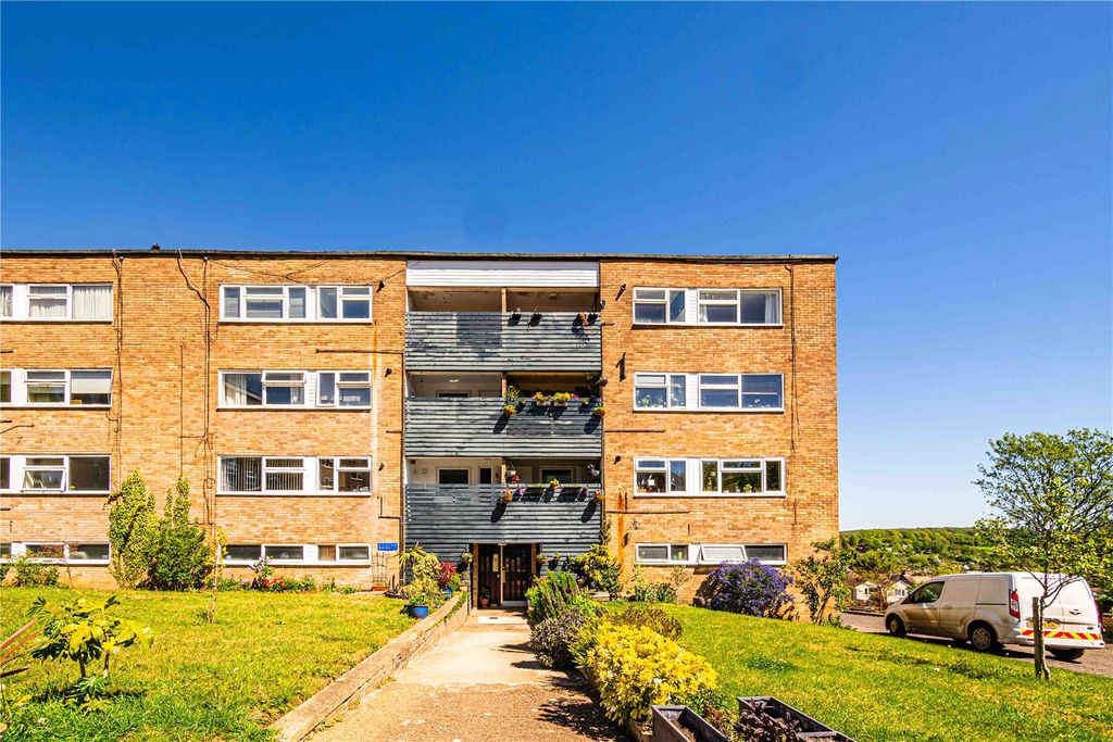 Property photo 1 of 11 Picture No. 10