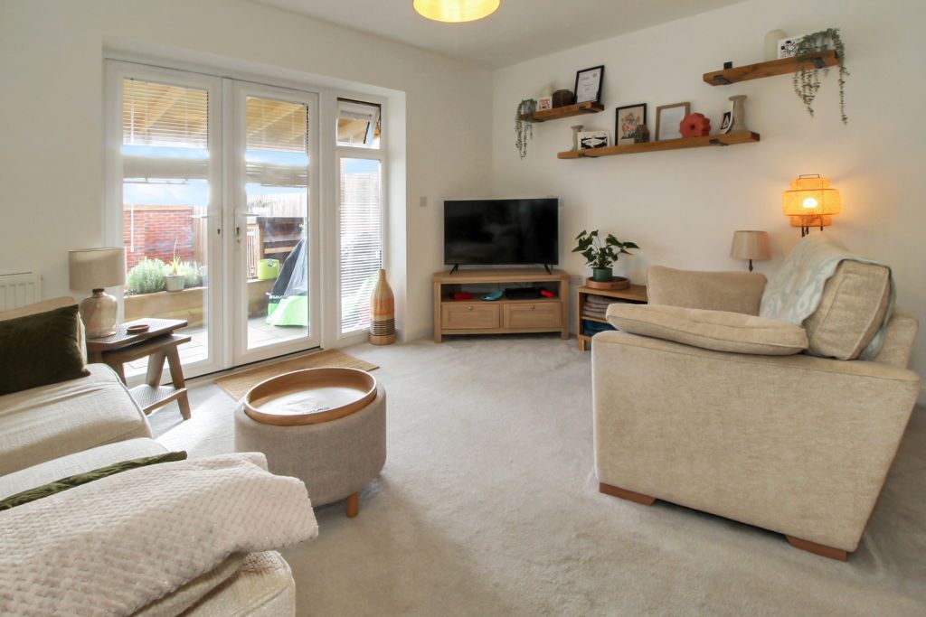 Property photo 2 of 11