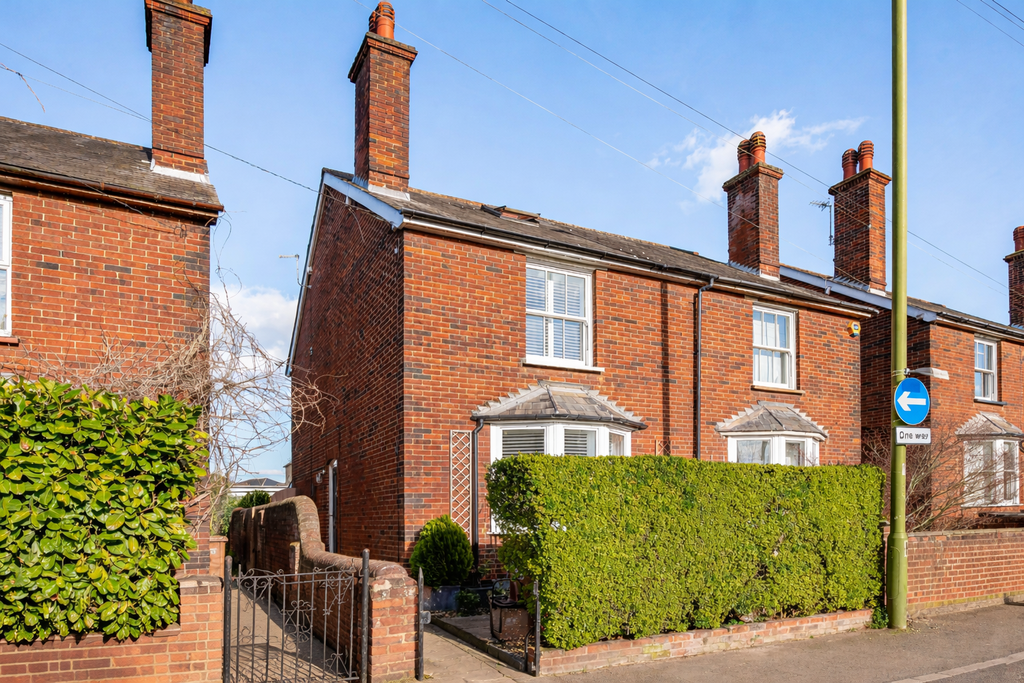 Property photo 1 of 19 Front