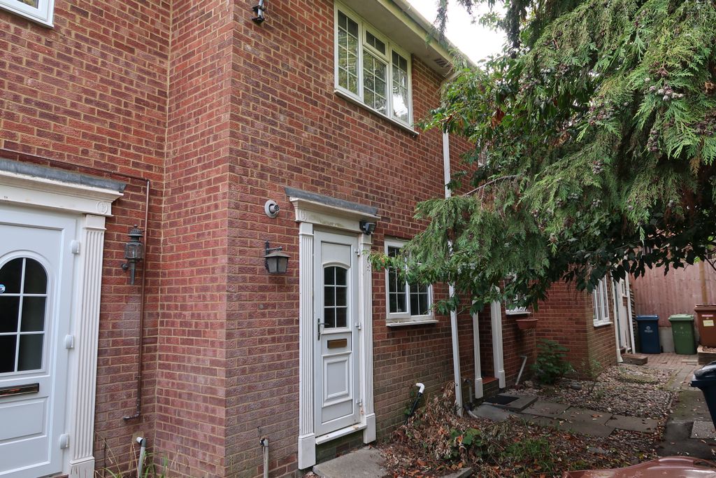 Property photo 1 of 9