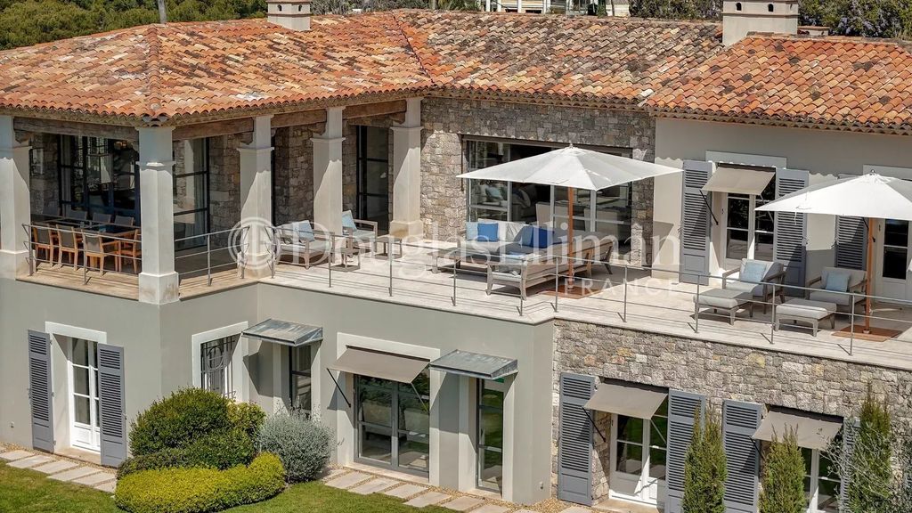 Property photo 1 of 12 Cannes : Charming Luxury Villa With Sea Views
