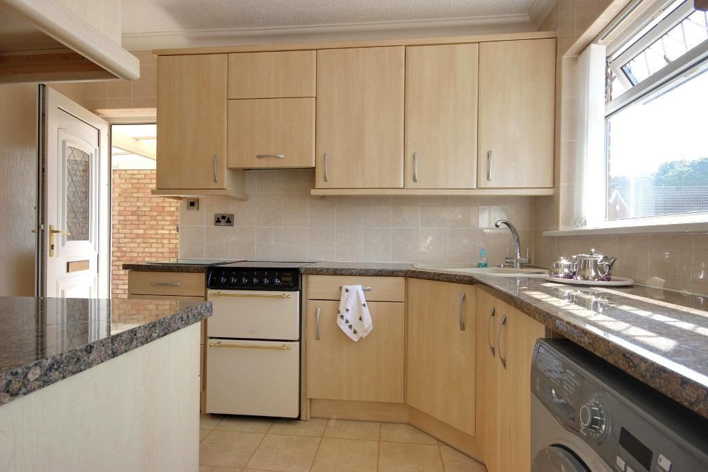 Property photo 3 of 15