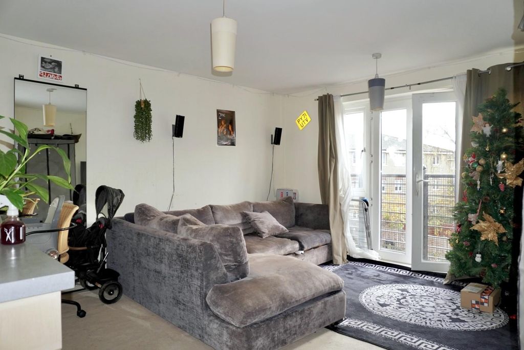 Property photo 2 of 10 Image00021.Jpeg