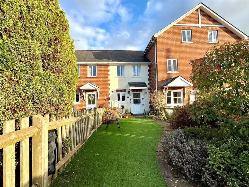 Property photo 1 of 13 Front 2.Jpg