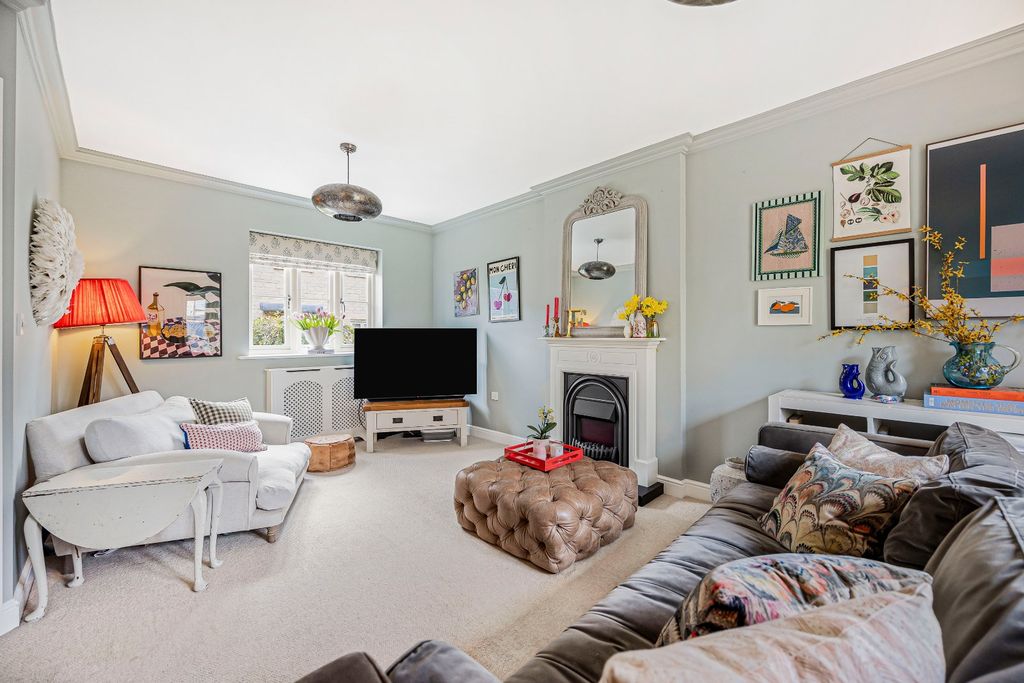 Property photo 3 of 27 Picture No. 09